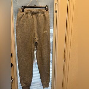 Men’s Nike sweatpant